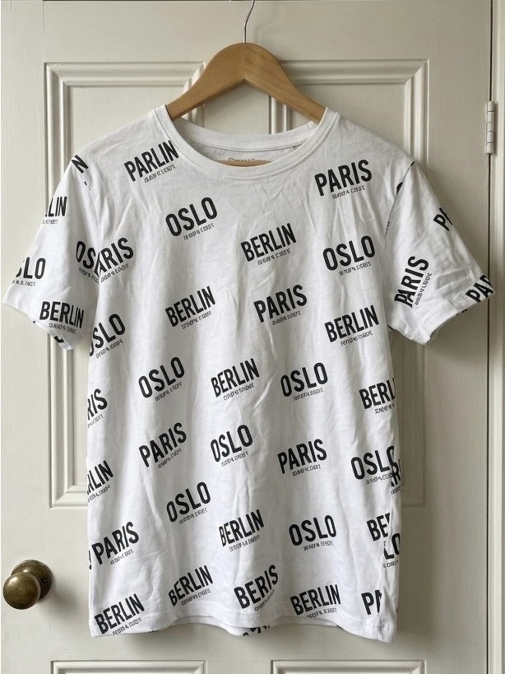NWOT Primark Cares Kids 11-12Y White Organic Cotton All-Over Cities Graphic Tee